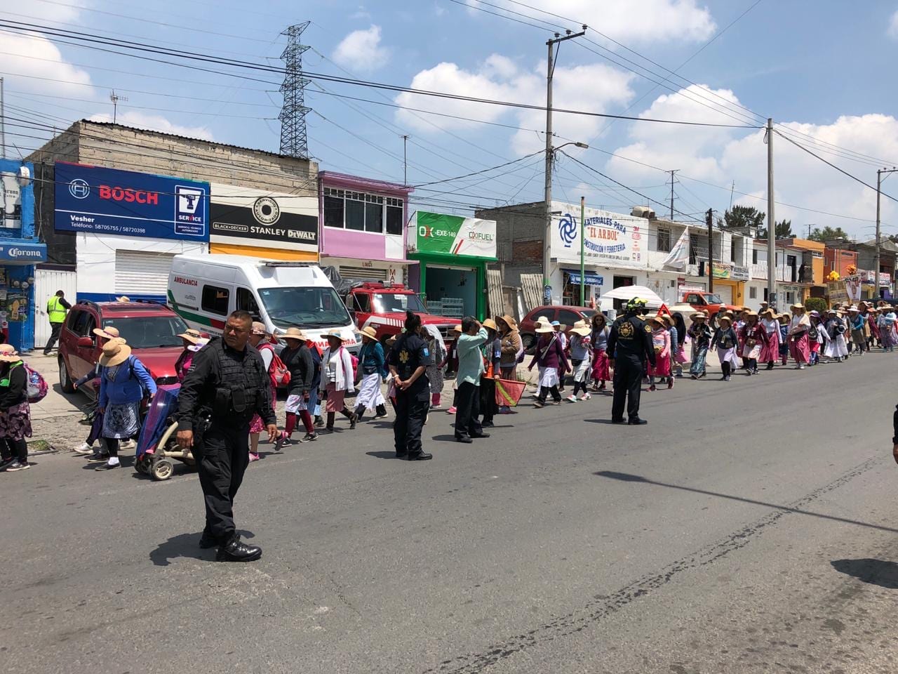 Saldo blanco se registró en Cuautitlán México, tras la peregrinación de la Diócesis de Querétaro que paso por esta localidad, Ariel Juárez.. Noticias en tiempo real