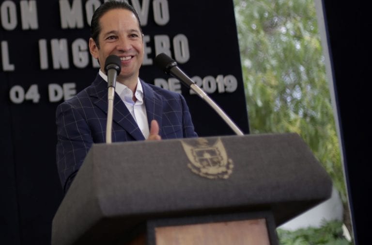 Gobernador de Querétaro demanda a Hugo Bustamante por caso Libertad