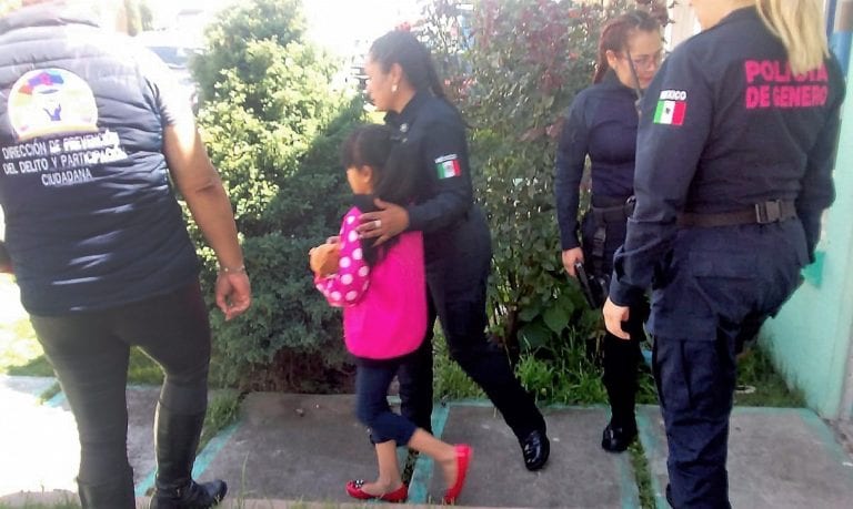 Policía neza rescata cuatro niños que sufrían violencia infantil