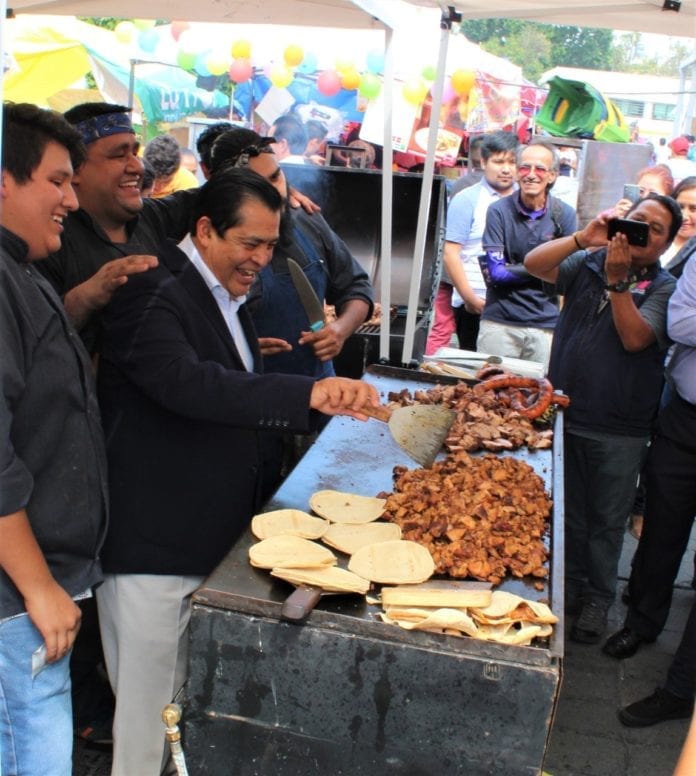Feria del taco deja gran derrama economía en neza