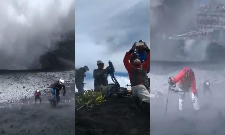 Alpinistas ingresan al cráter del Popocatépetl y los recibe una fumarola