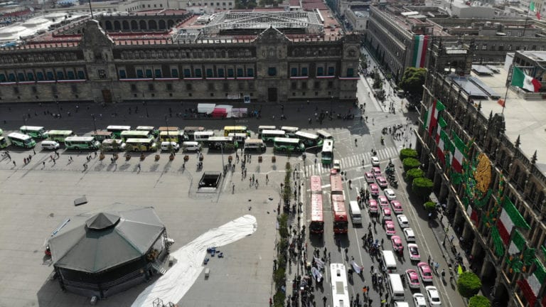 Transportistas amenazan con movilizaciones y exigen aumento a la tarifa