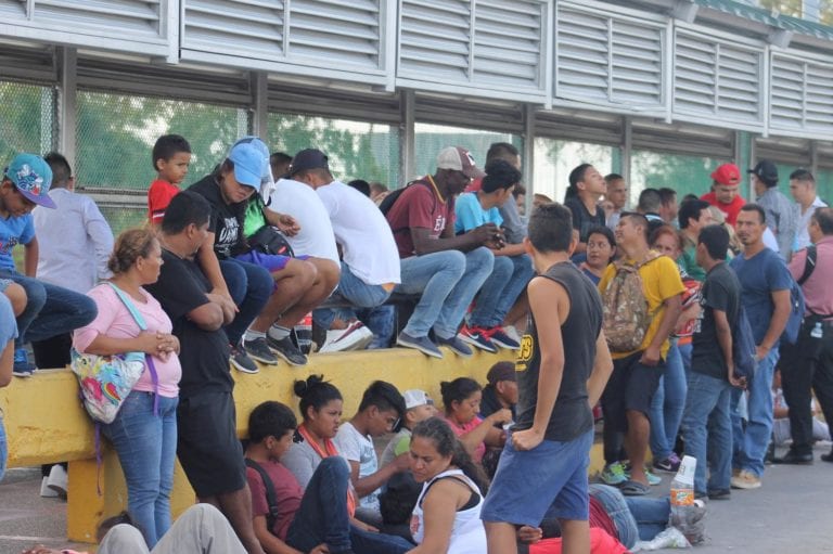Caravana Migrante logró pasar el primer cerco de la Guardia Nacional