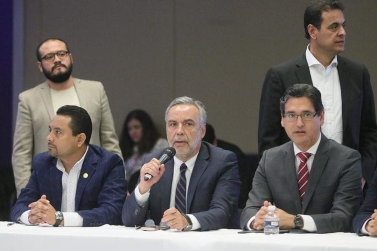 Diputados aprueban en Comisión de Presupuesto el PEF 2020 en la sede alterna