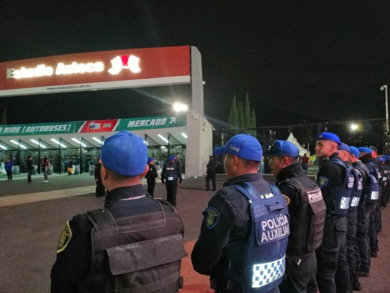Autoridades no tienen reporte de robos en las inmediaciones del Estadio Azteca tras partido de la NFL