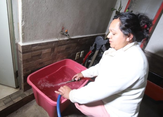 Habitantes de Ecatepec ya tienen agua potable