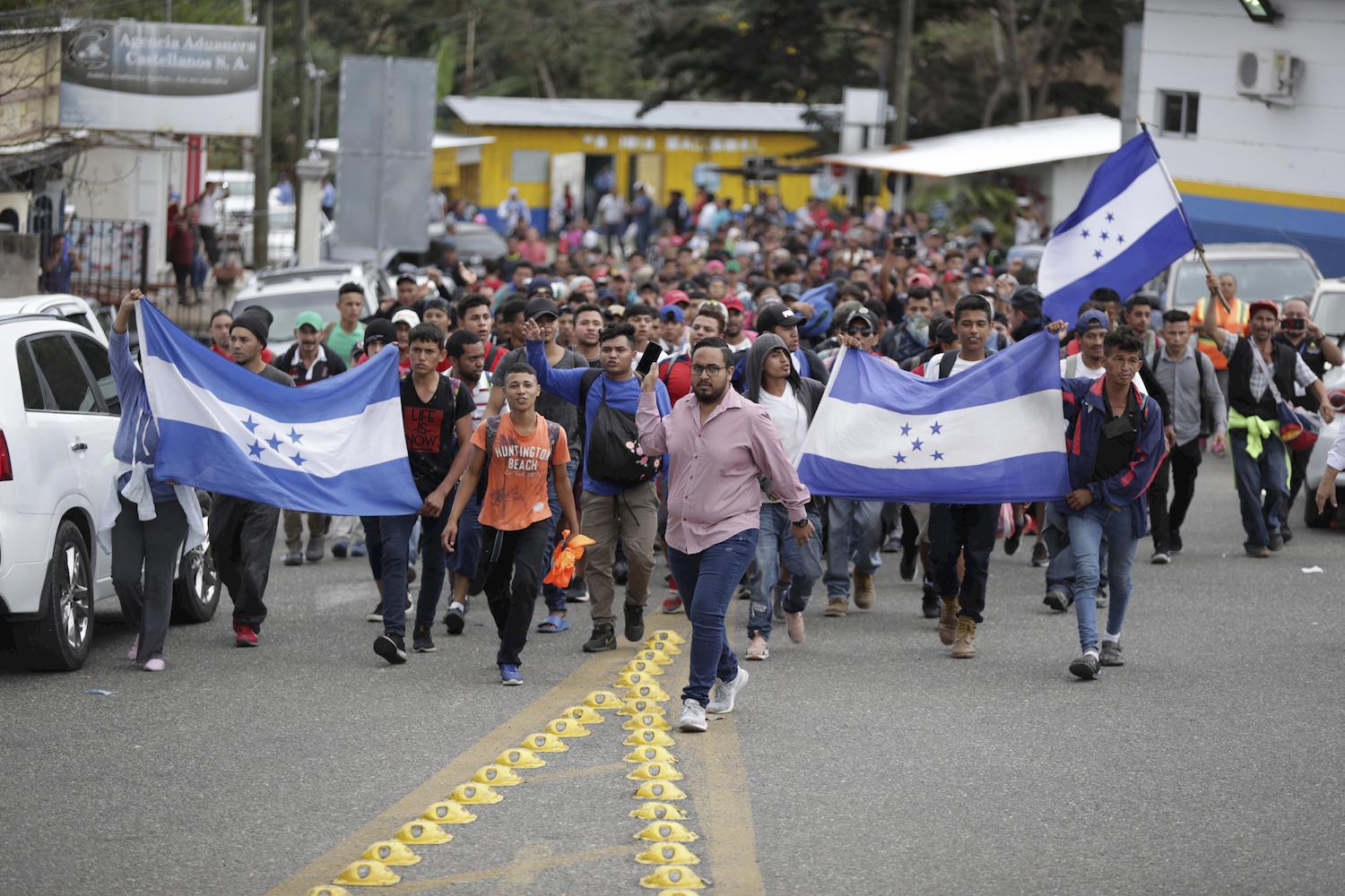 Parte de Honduras la segunda caravana migrante 2020 88.9 Noticias