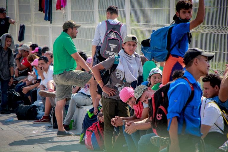 Mil migrantes han solicitado a México el retorno asistido a su país de origen: Ebrard