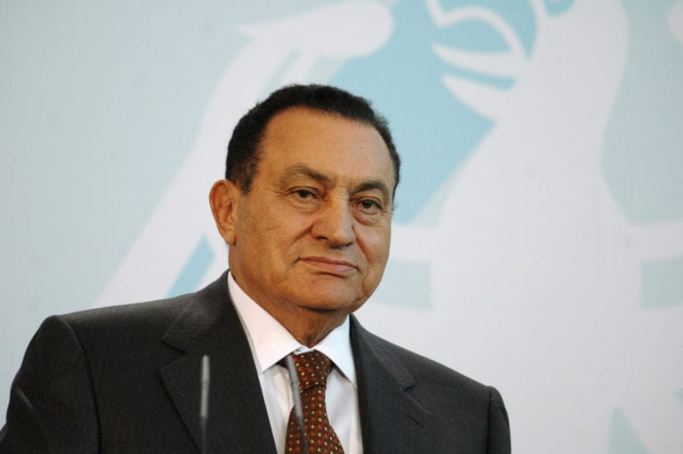 Murió el ex presidente de Egipto, Hosni Mubarak