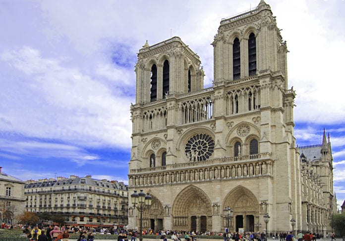 Descartan incendio provocado en Notre Dame