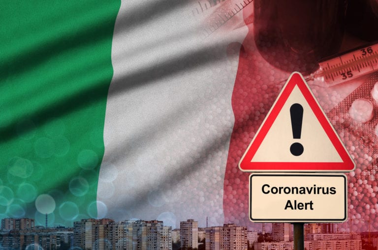 Por tercera ola, anuncian nuevo confinamiento en Italia