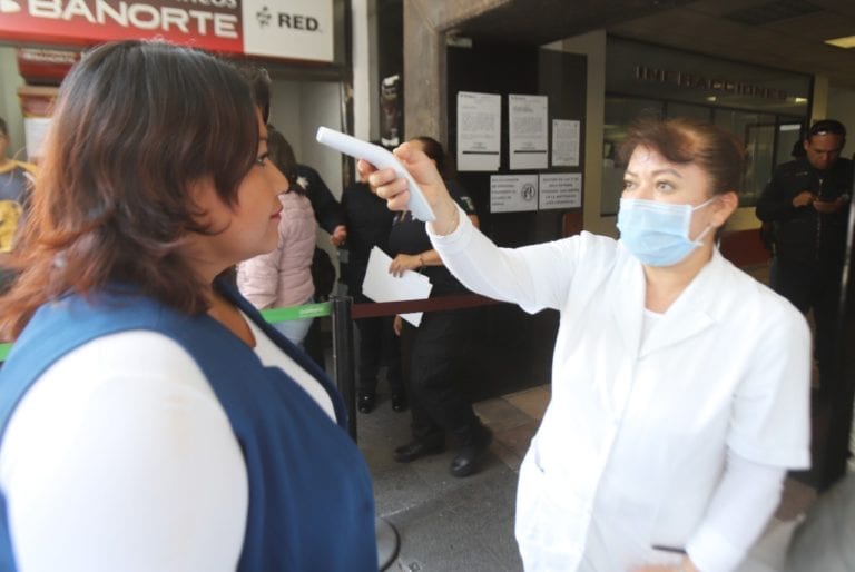 Instalan filtros sanitarios edificios públicos de en Ecatepec