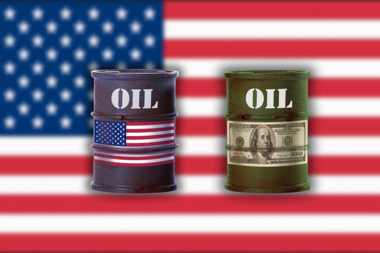 Petróleo estadounidense sufre caída histórica