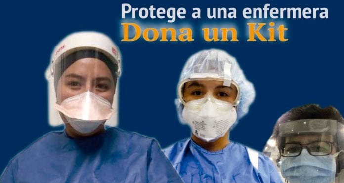 Foto de enfermeros de la UNAM