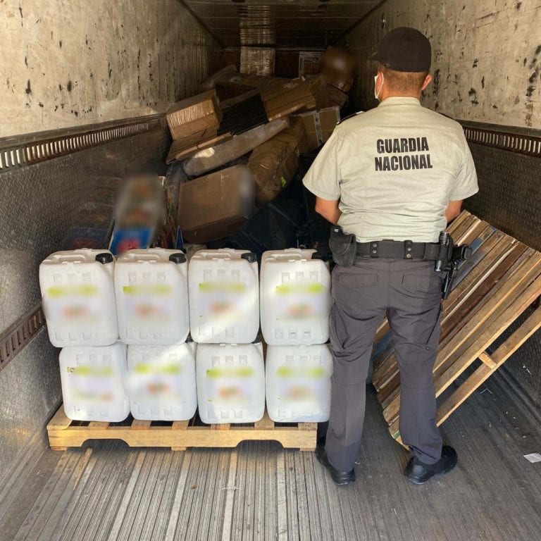 Guardia Nacional decomisó 600 litros de metanfetamina en Baja California