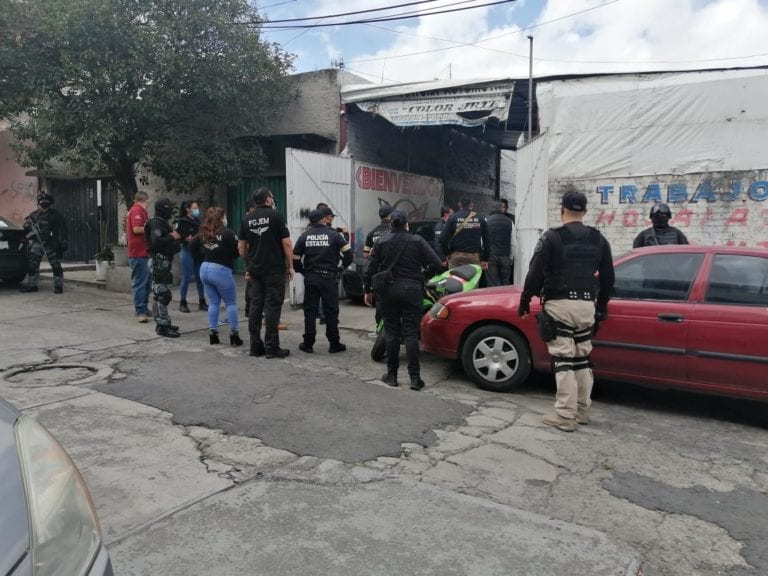 Policía de Atizapán Participa en Cateos a Inmuebles