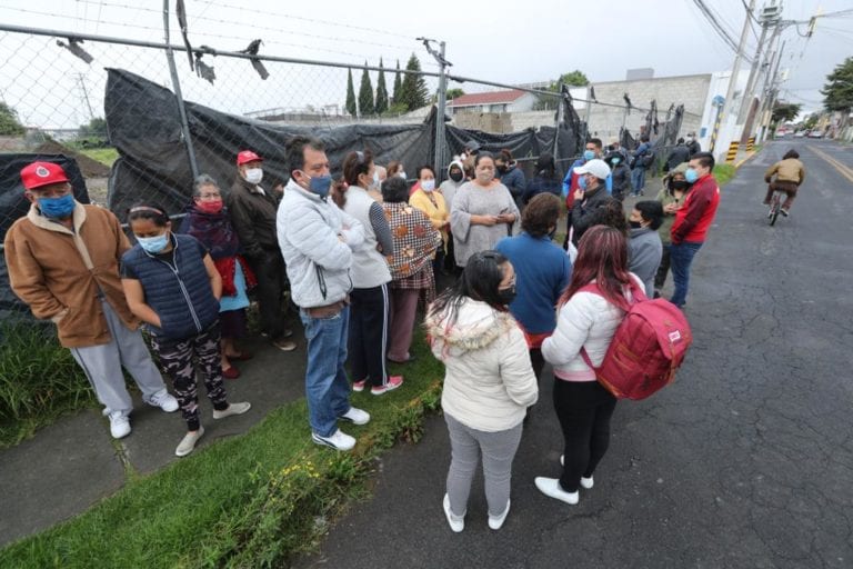 Ciudadanos clausuran gaseras clandestinas en Toluca