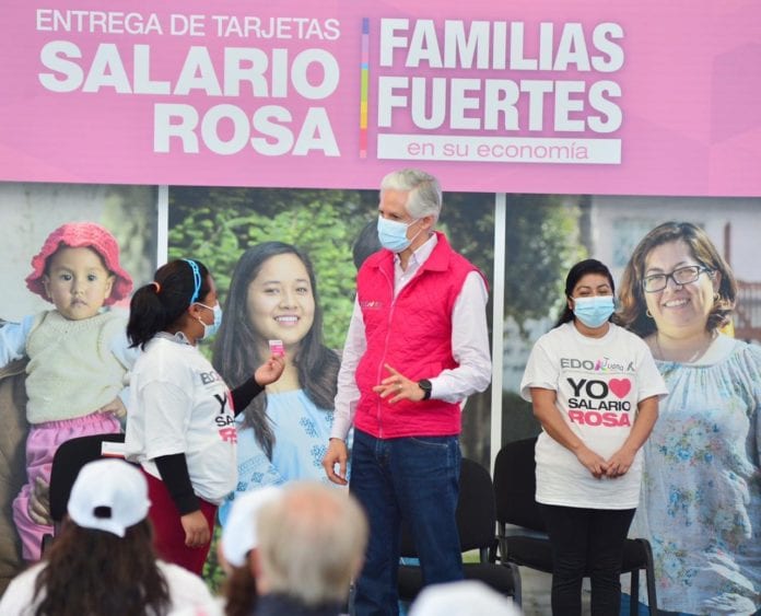 Salario,Rosa ayuda familias