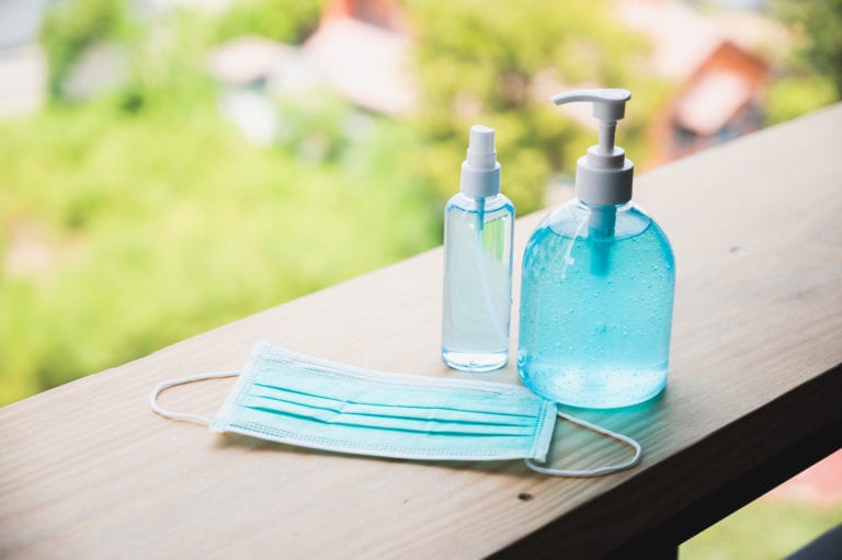 Productos de higiene y limpieza se agregan a las listas de útiles escolares