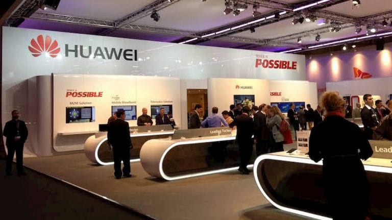 Subasta 5G en Dominicana incluirá a Huawei: Abinader