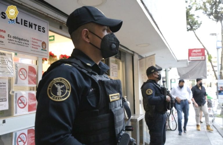 Policía de la CDMX realiza operativo de seguridad previo a la Navidad
