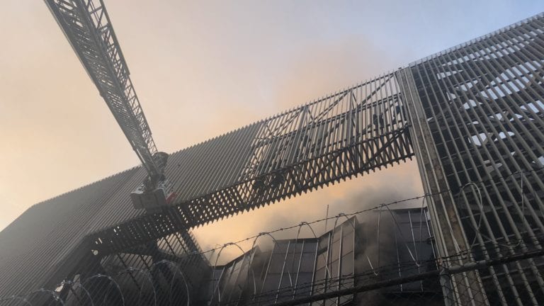 Cinco personas hospitalizadas por el incendio en las instalaciones del metro