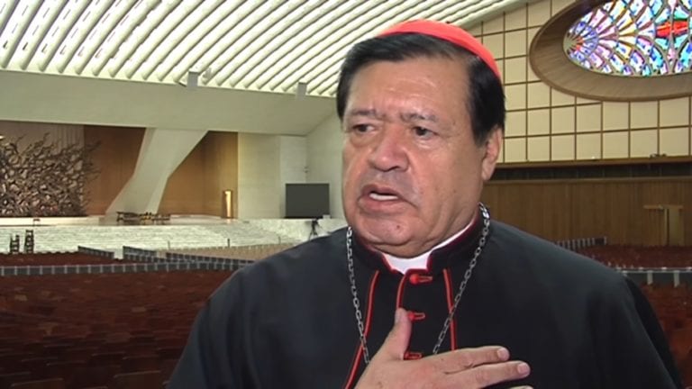 Reportan mejora en la salud del cardenal Norberto Rivera