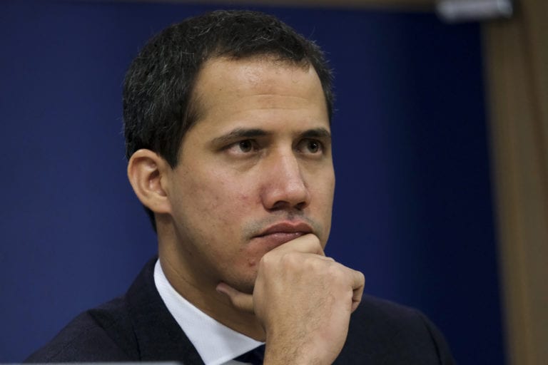 Contraloría de Venezuela inhabilita por 15 años a Juan Guaidó, líder opositor de Nicolás Maduro