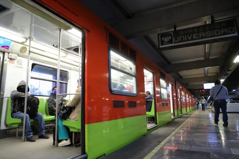 Usuarios de la Línea 3 del Metro de la CDMX temen que se de una saturación