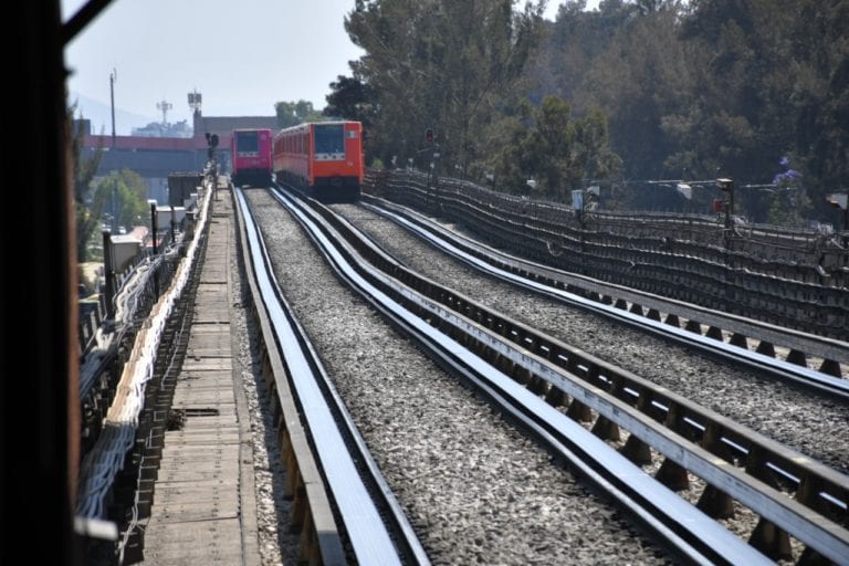 Cerrarán 3 estaciones de Línea 9 del Metro
