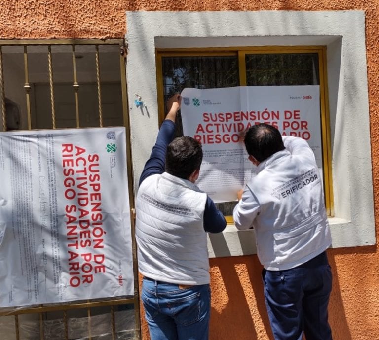 Clausuran clínica que vendía vacunas anti Covid