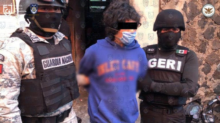 Cateos en Iztacalco, Iztapalapa y Tlalpan dejan 10 detenidos y droga asegurada