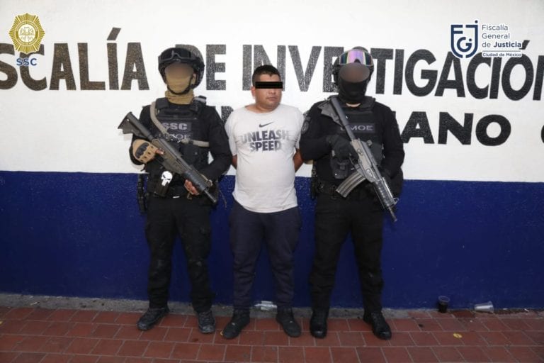 Cuatro detenidos y diversas drogas aseguradas es el saldo de un cateo en Venustiano Carranza