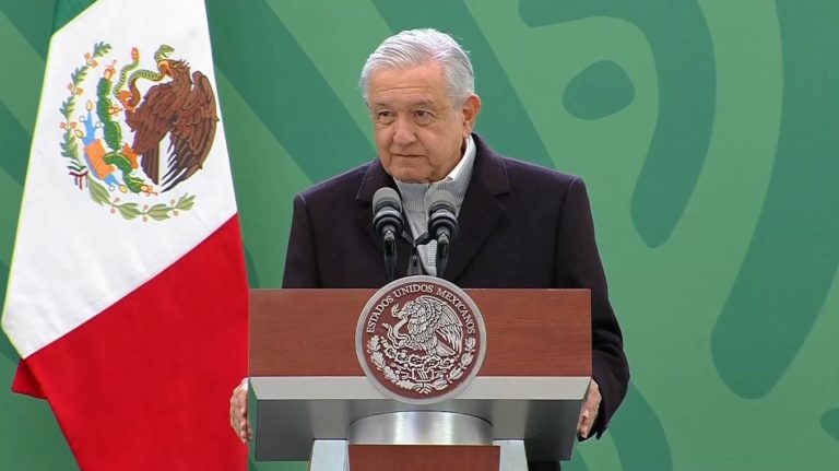 López Obrador le pide a la Selección Mexicana traer la Copa del Mundo.