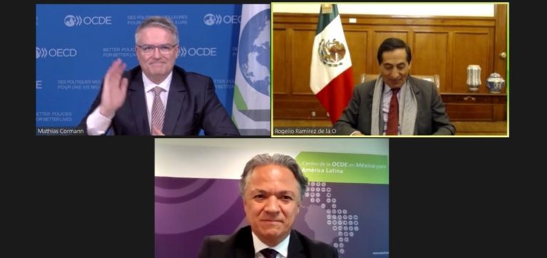 OCDE recorta estimación de crecimiento  del PIB a México y le recomienda una reforma integral