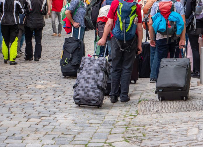 turistas, viaje, salir , maletas, equipaje