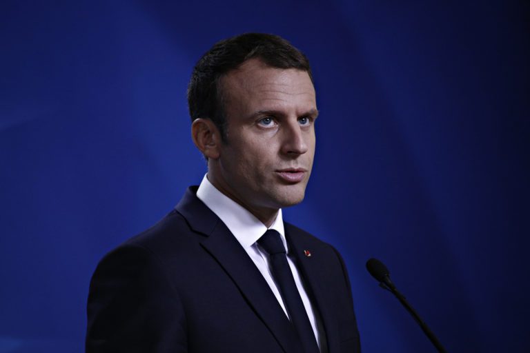 Putin conseguirá sus objetivos “por negociación o por la guerra”, afirma Emmanuel Macron, presidente de Francia