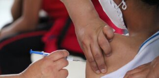 Inicia vacunación en EDOMEX para niñas y niños de 10 y 11 años