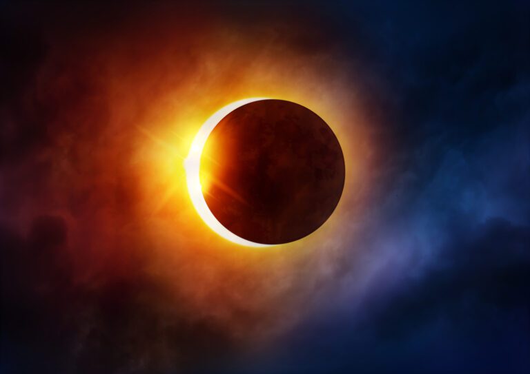 ¿Te interesan los eventos astronómicos? En octubre habrá un eclipse solar