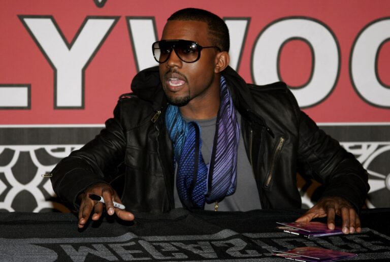 Kanye West enfrenta demanda millonaria