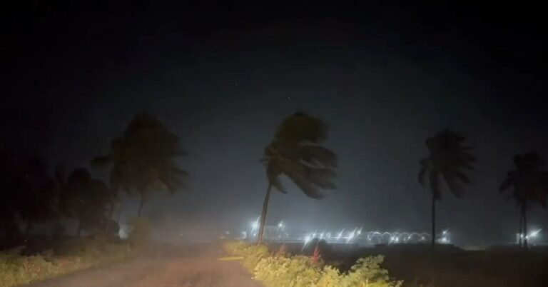 “Orlene” se degrada a tormenta tropical tras tocar tierra en Sinaloa