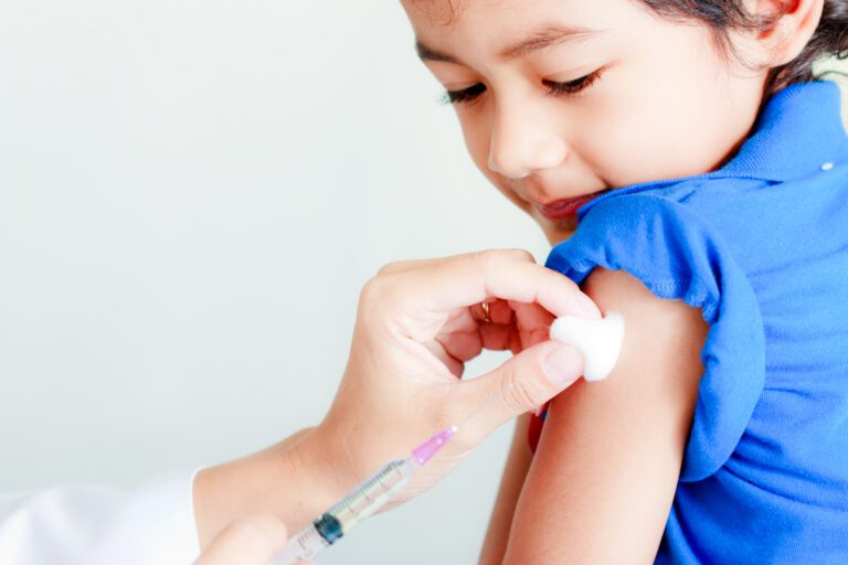 Propone diputado incluir a niños en vacunación contra el VPH