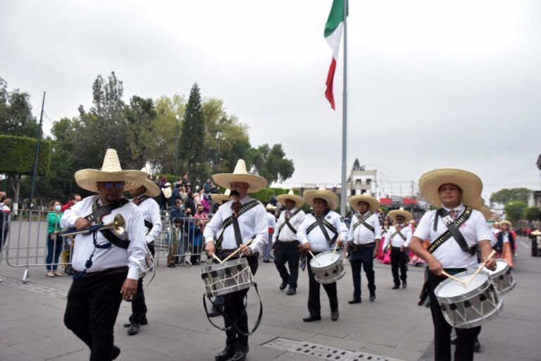 Conmemoran autoridades de Tlalnepantla la Revolución Mexicana con Desfile Deportivo