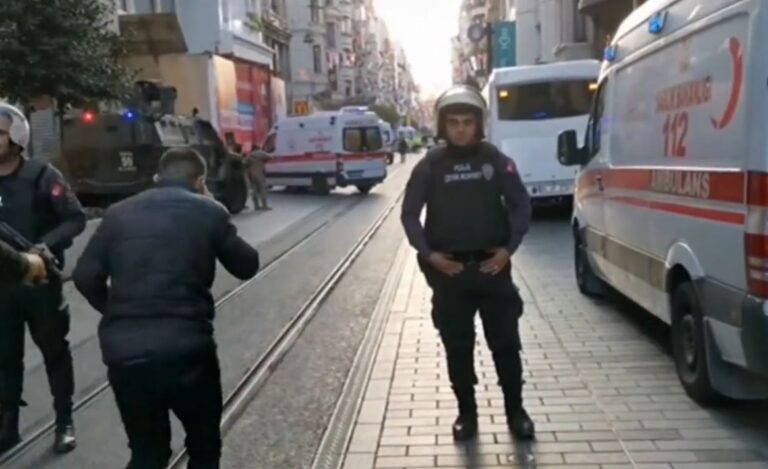 Explosión en Estambul deja seis muertos y más de 80 heridos
