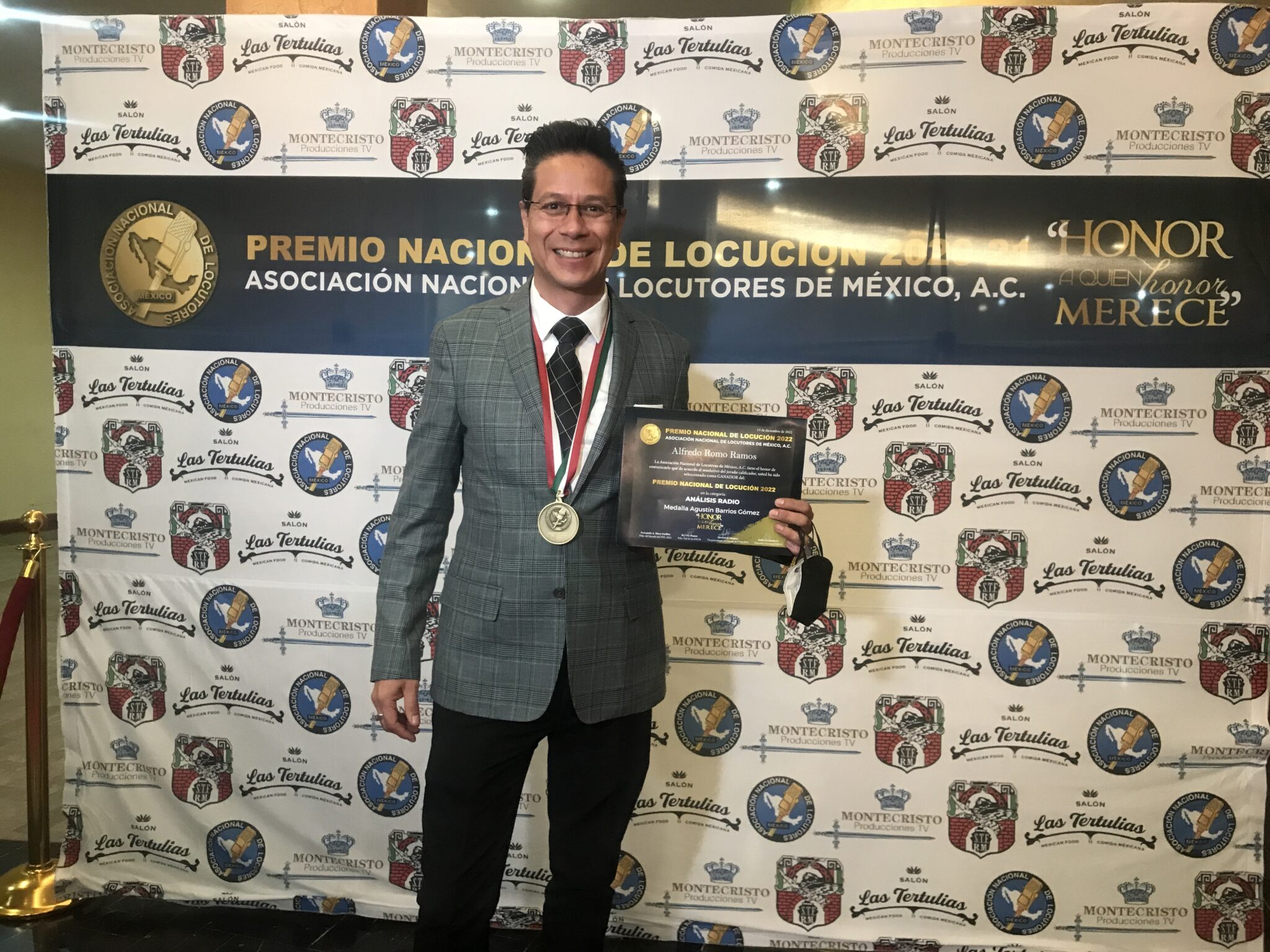 Premio Nacional de Locución 2022 para Alfredo Romo - 88.9 Noticias