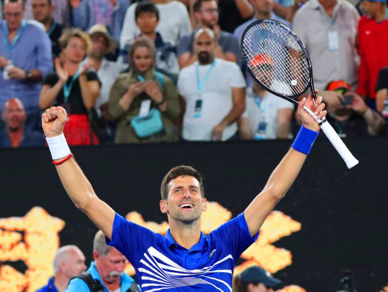 Djokovic se impone a Tsitsipas para igualar a Rafa Nadal con 22 Grand Slam´s