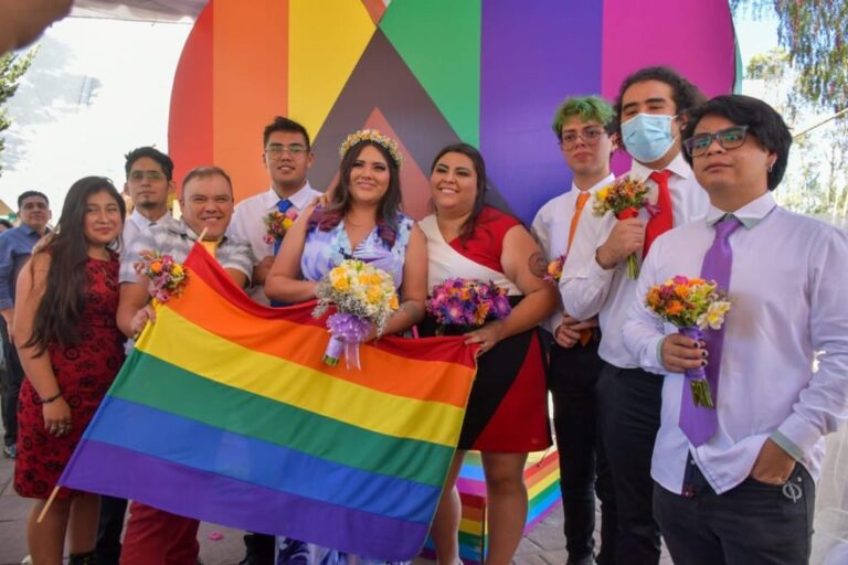 Matrimonios igualitarios en Nezahualcóyotl