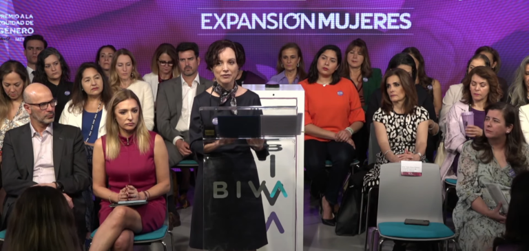 Brecha  salarial en México es de casi el doble que la de toda AL; inflación pega más a mujeres, BANXICO