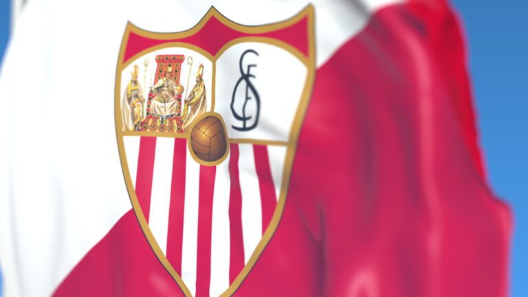 3-2. El Sevilla remonta y deja al Espanyol en una situación crítica