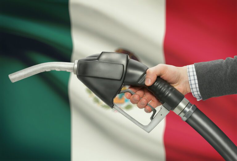Promesa de disminuir el costo de gasolinas en México “luce lejana”: Petrointelligence